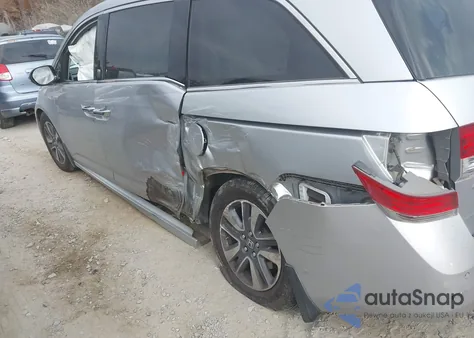 2015 Honda Odyssey Touring/Touring Elite из США, поврежденный, VIN 5FNRL5H97FB092801